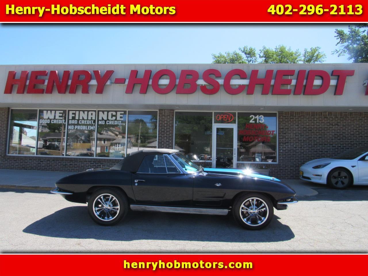 Chevrolet Corvette Stingray Convertible  1963