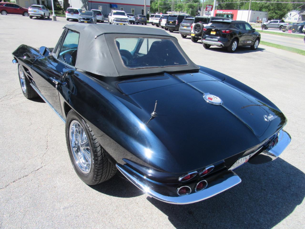 Chevrolet Corvette Stingray Convertible  1963
