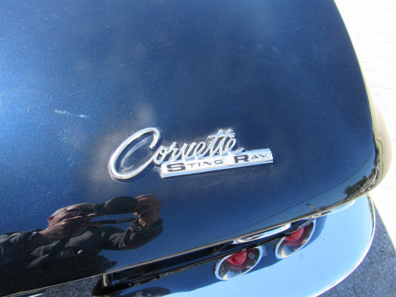 Chevrolet Corvette Stingray Convertible  1963