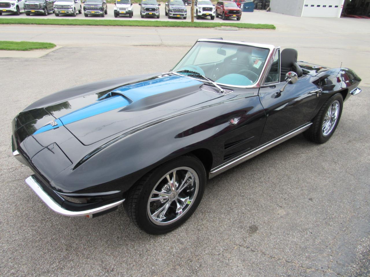 Chevrolet Corvette Stingray Convertible  1963