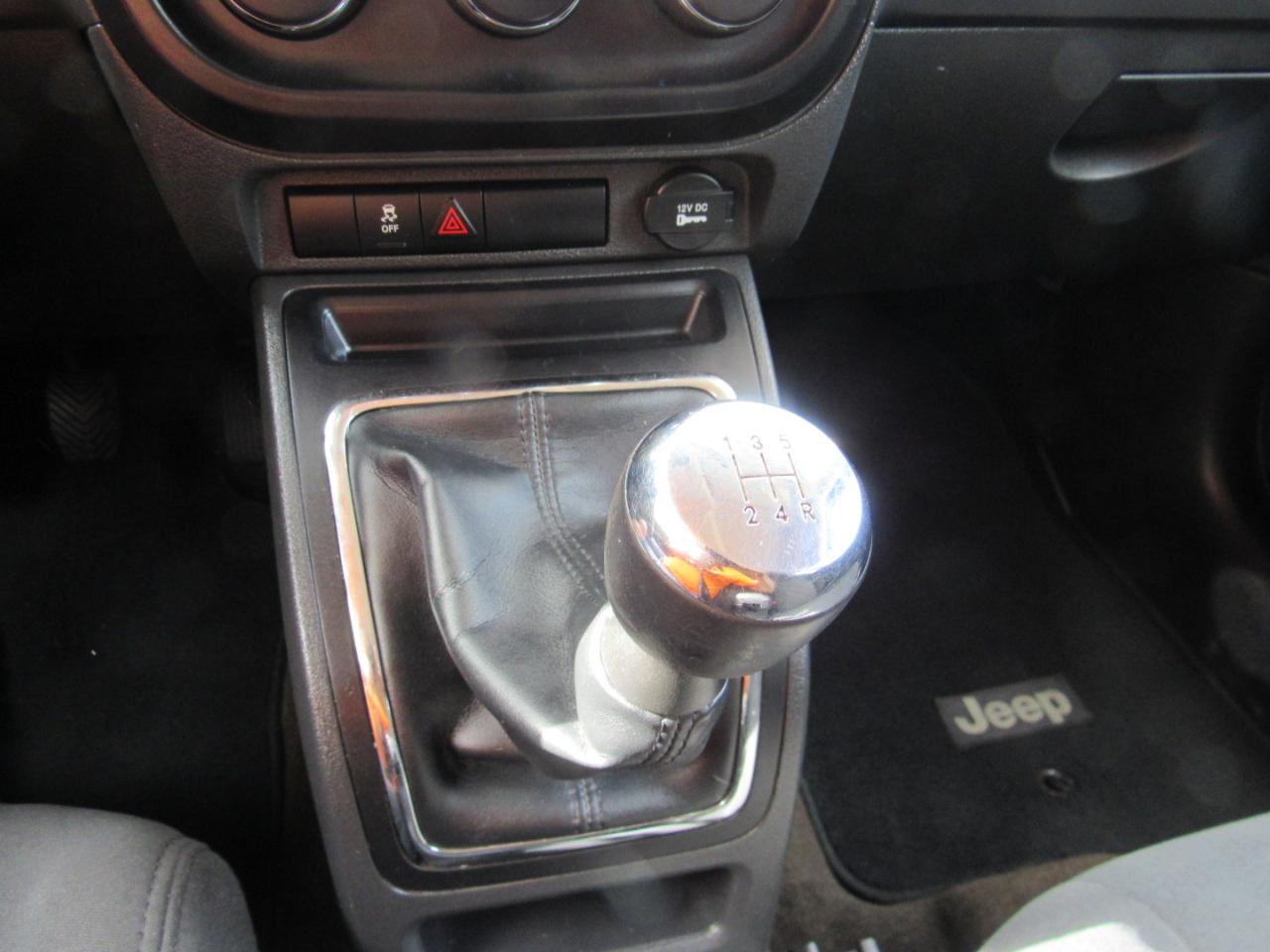 Jeep Patriot Sport FWD 2013