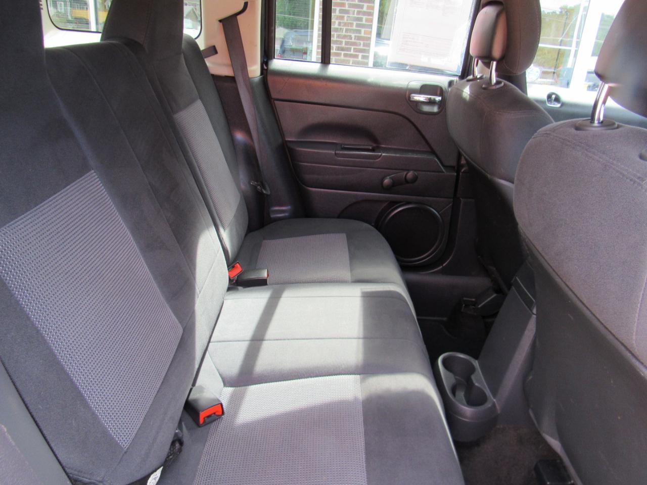 Jeep Patriot Sport FWD 2013