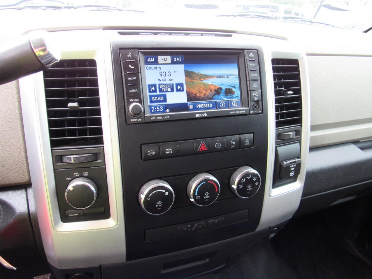 RAM 2500 Big Horn Crew Cab 4WD 2011