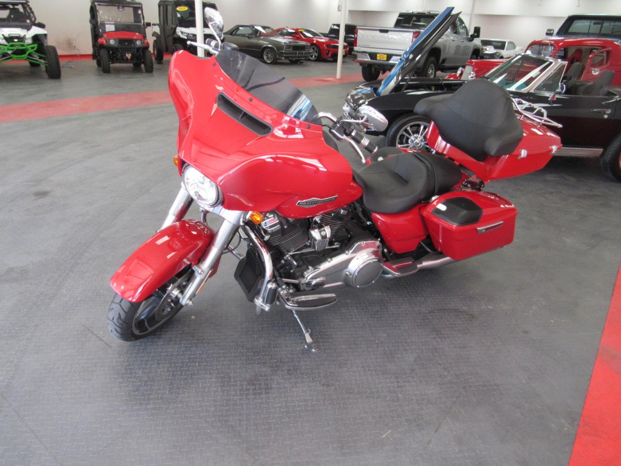 Harley-Davidson Street Glide  2023