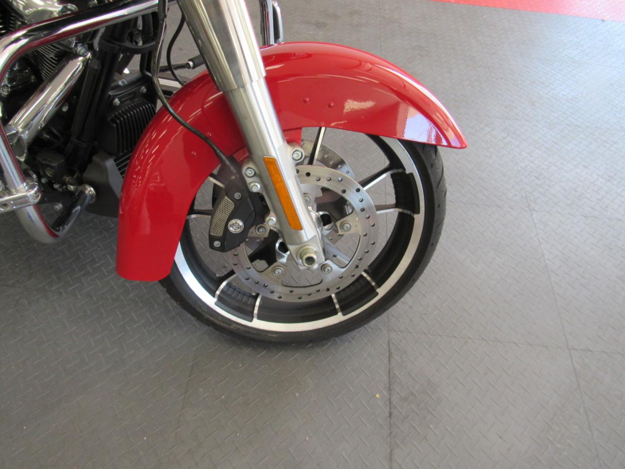 Harley-Davidson Street Glide  2023