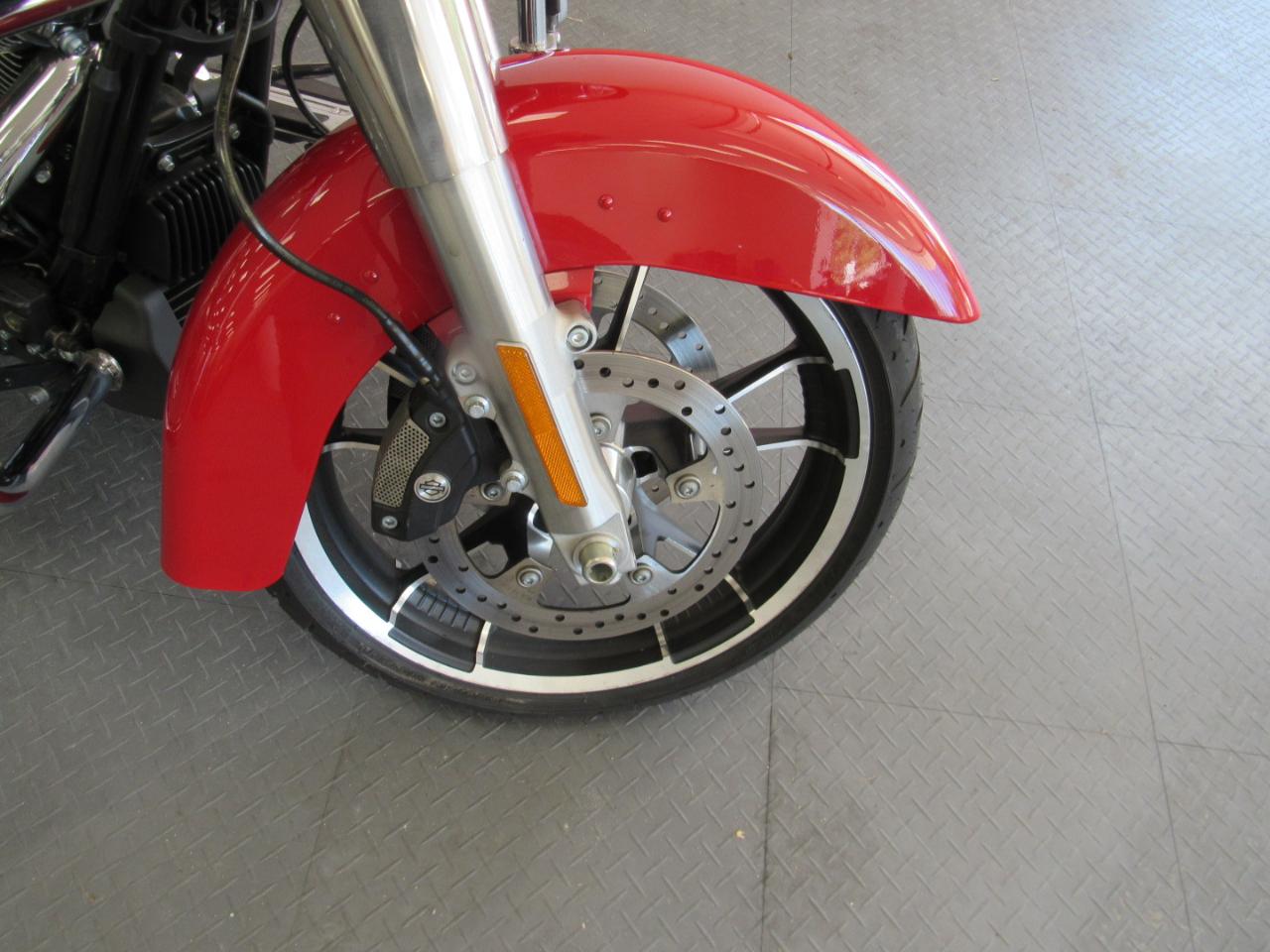 Harley-Davidson Street Glide  2023