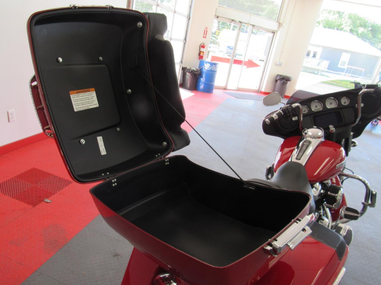 Harley-Davidson Street Glide  2023