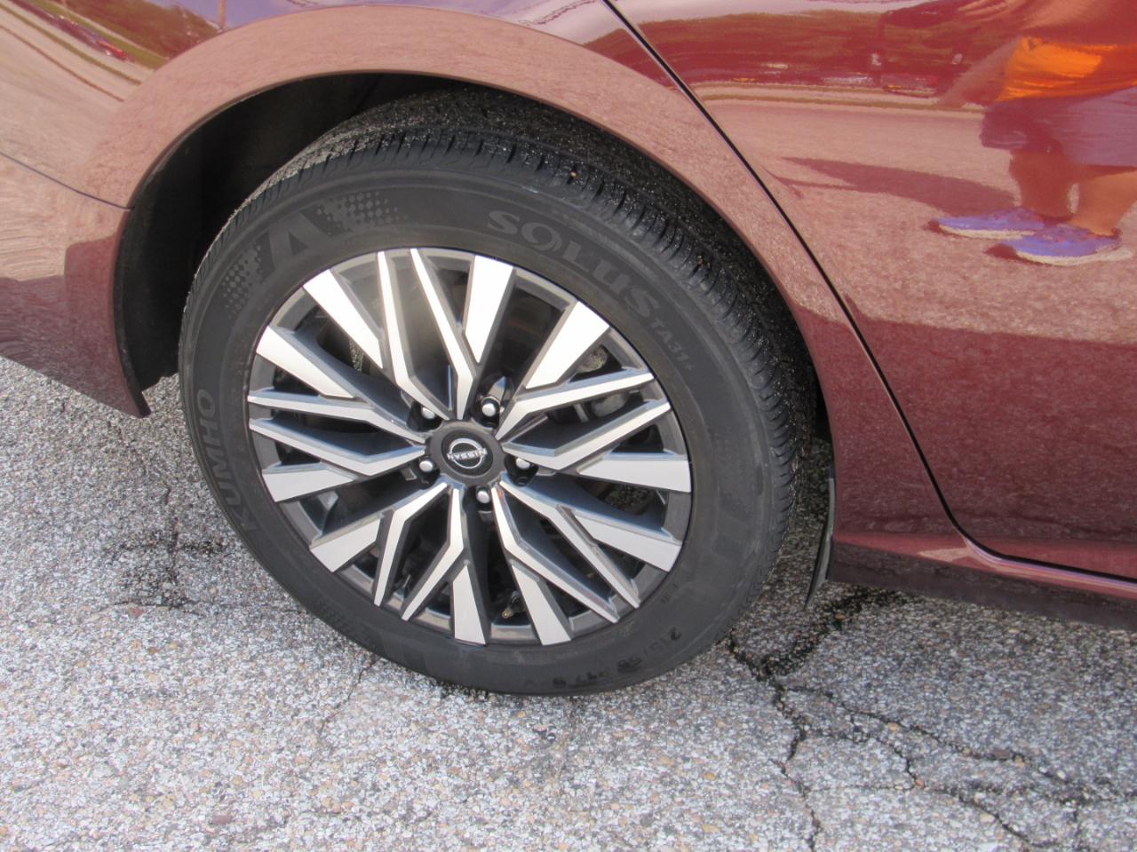 Nissan Altima 2.5 SV 2024