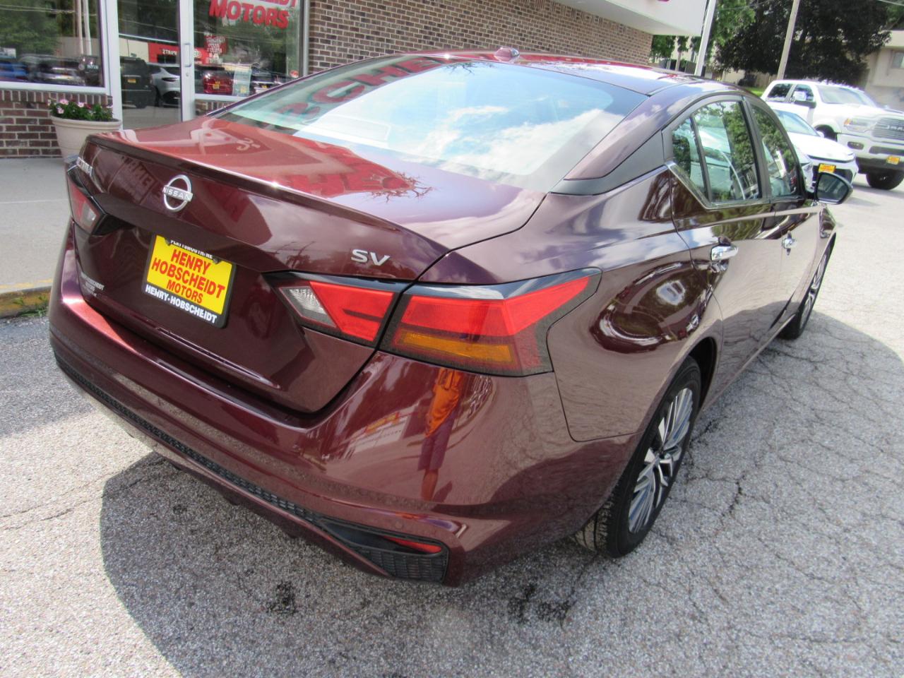 Nissan Altima 2.5 SV 2024