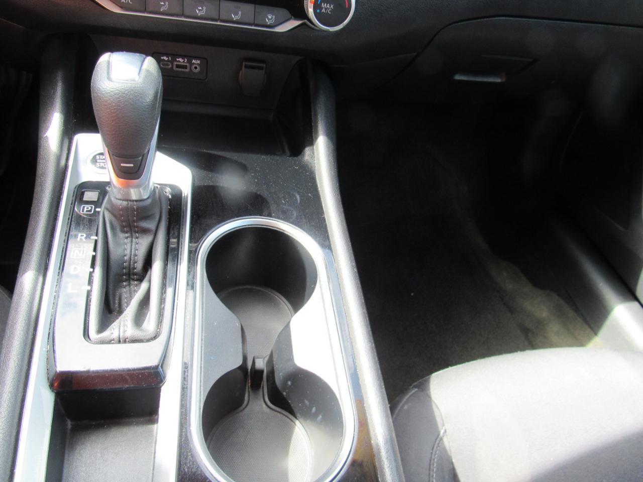 Nissan Altima 2.5 SV 2024