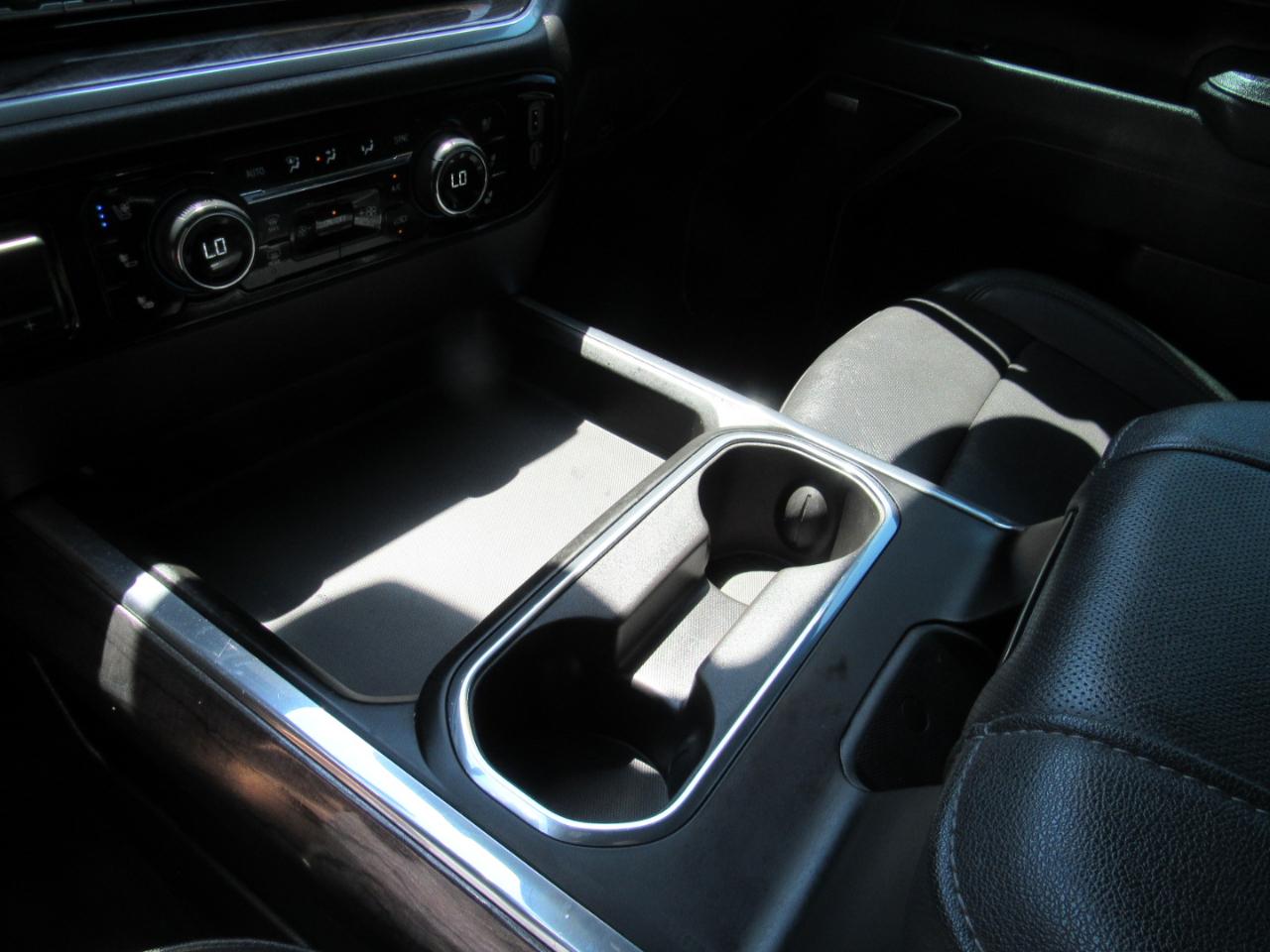 Chevrolet Silverado 2500HD LTZ Crew Cab 4WD 2025