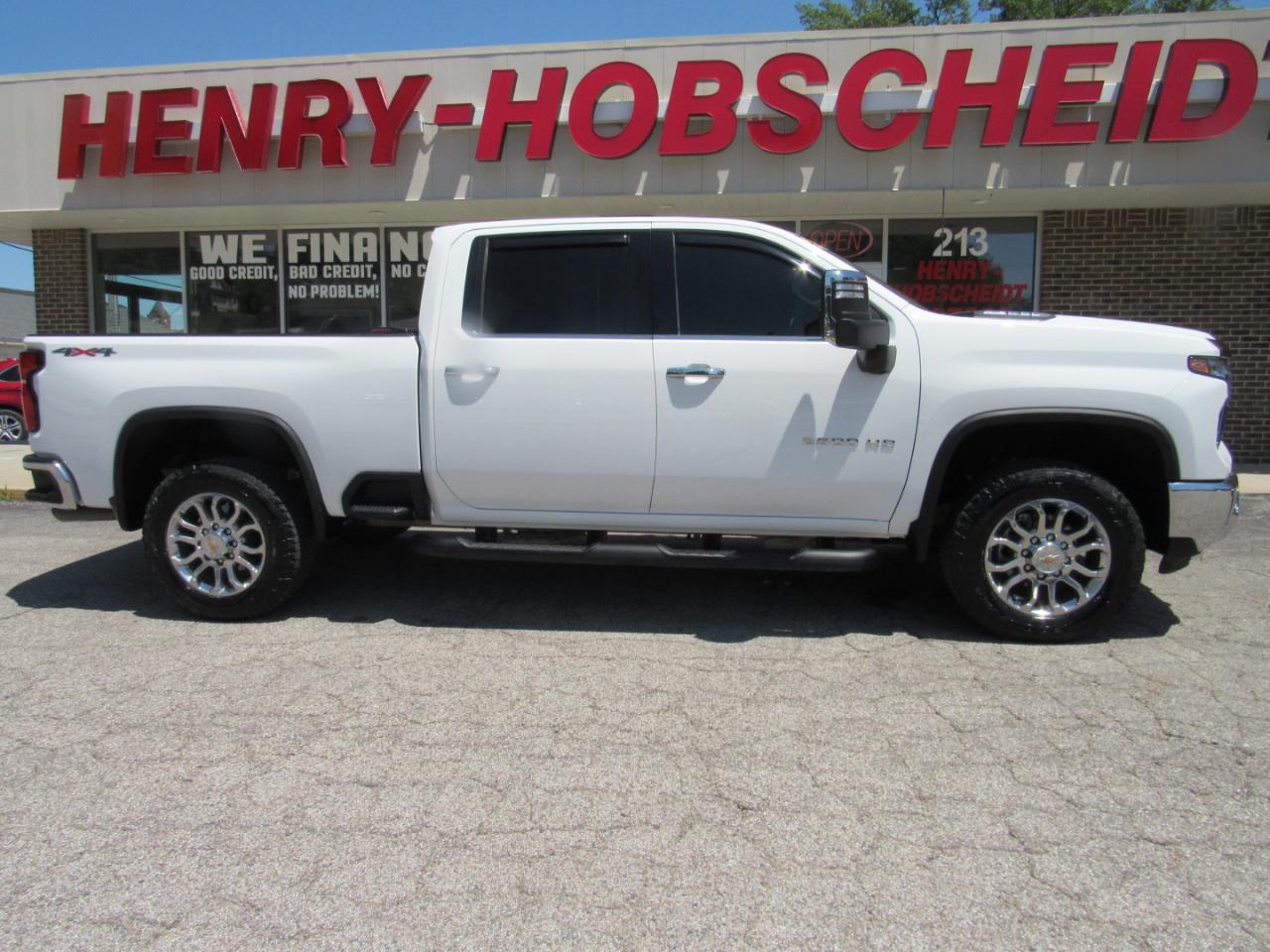 Chevrolet Silverado 2500HD LTZ Crew Cab 4WD 2025