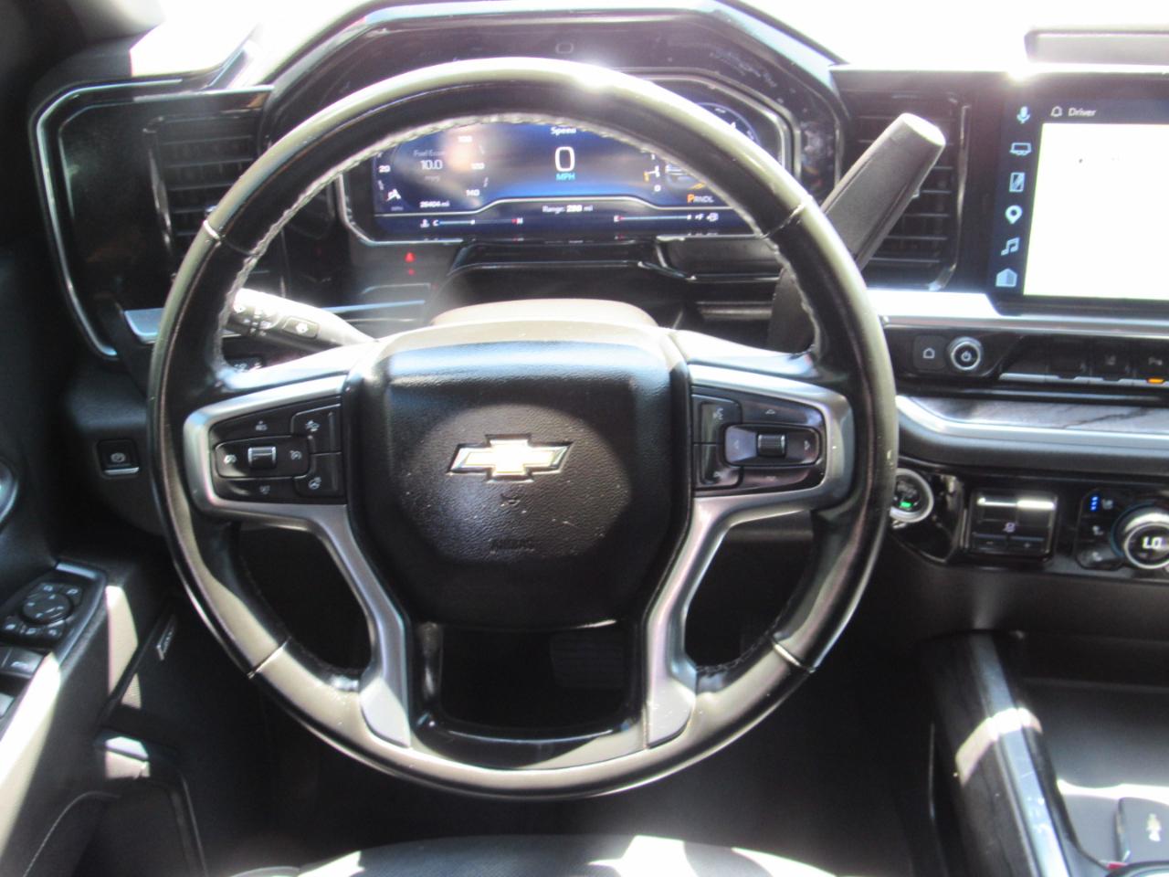 Chevrolet Silverado 2500HD LTZ Crew Cab 4WD 2025