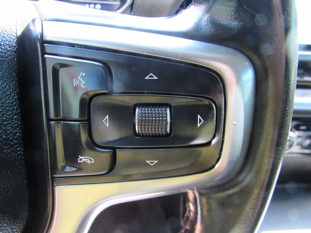 Chevrolet Silverado 2500HD LTZ Crew Cab 4WD 2025