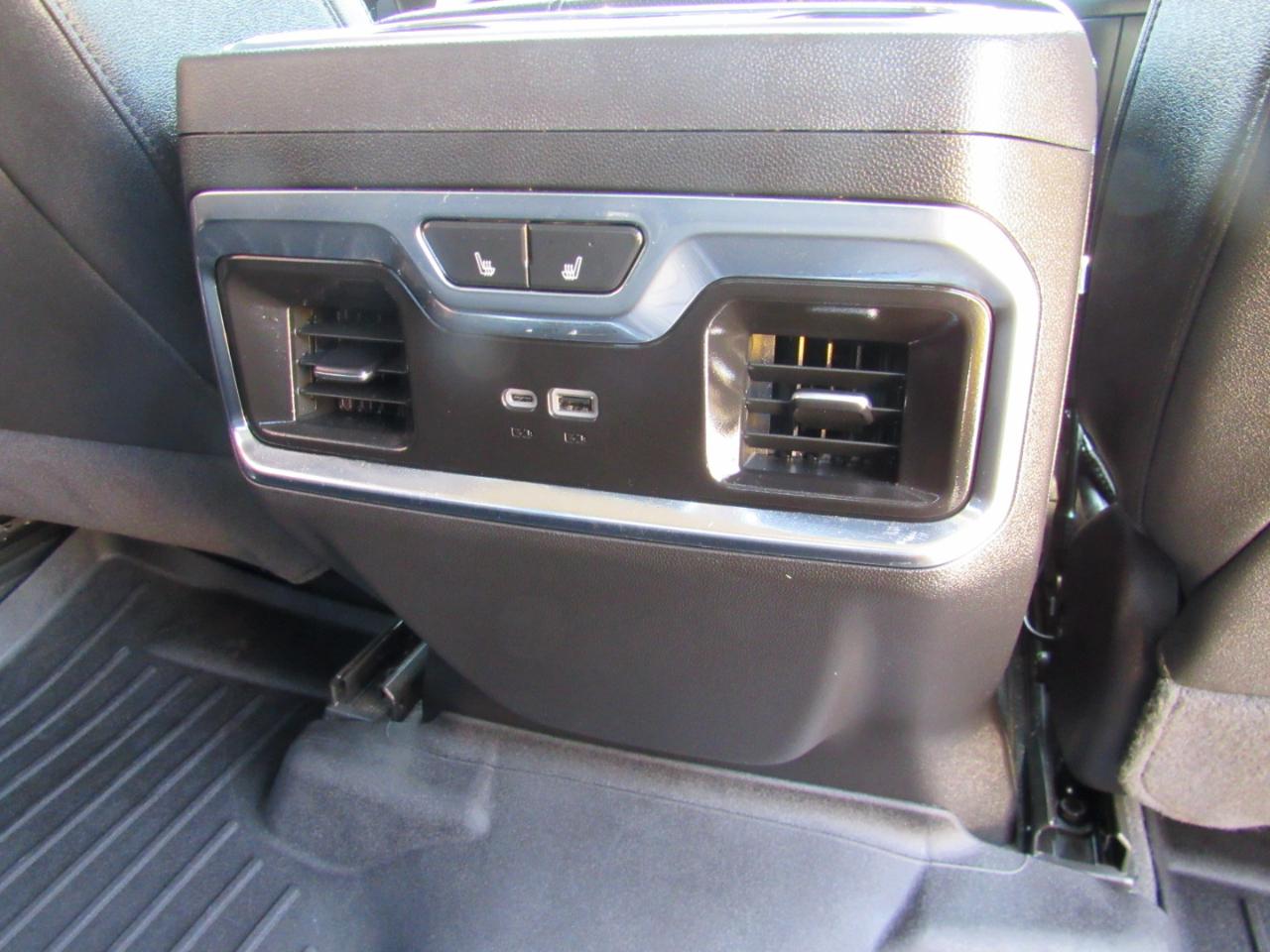 Chevrolet Silverado 2500HD LTZ Crew Cab 4WD 2025