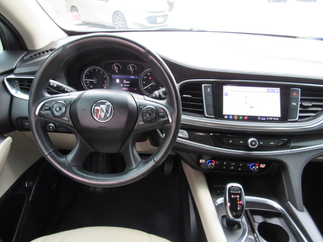 Buick Enclave  2021