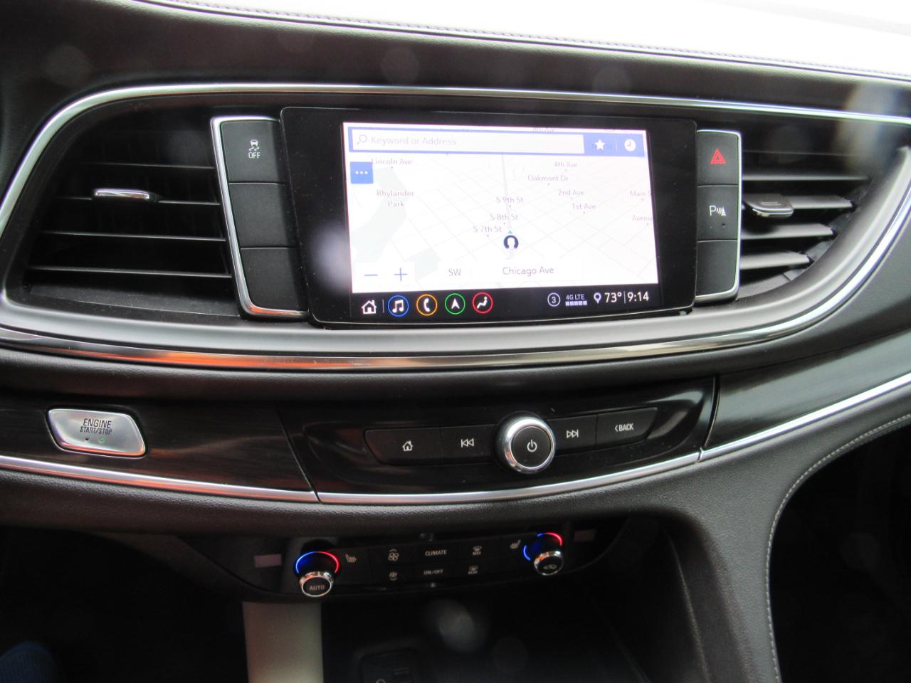 Buick Enclave  2021
