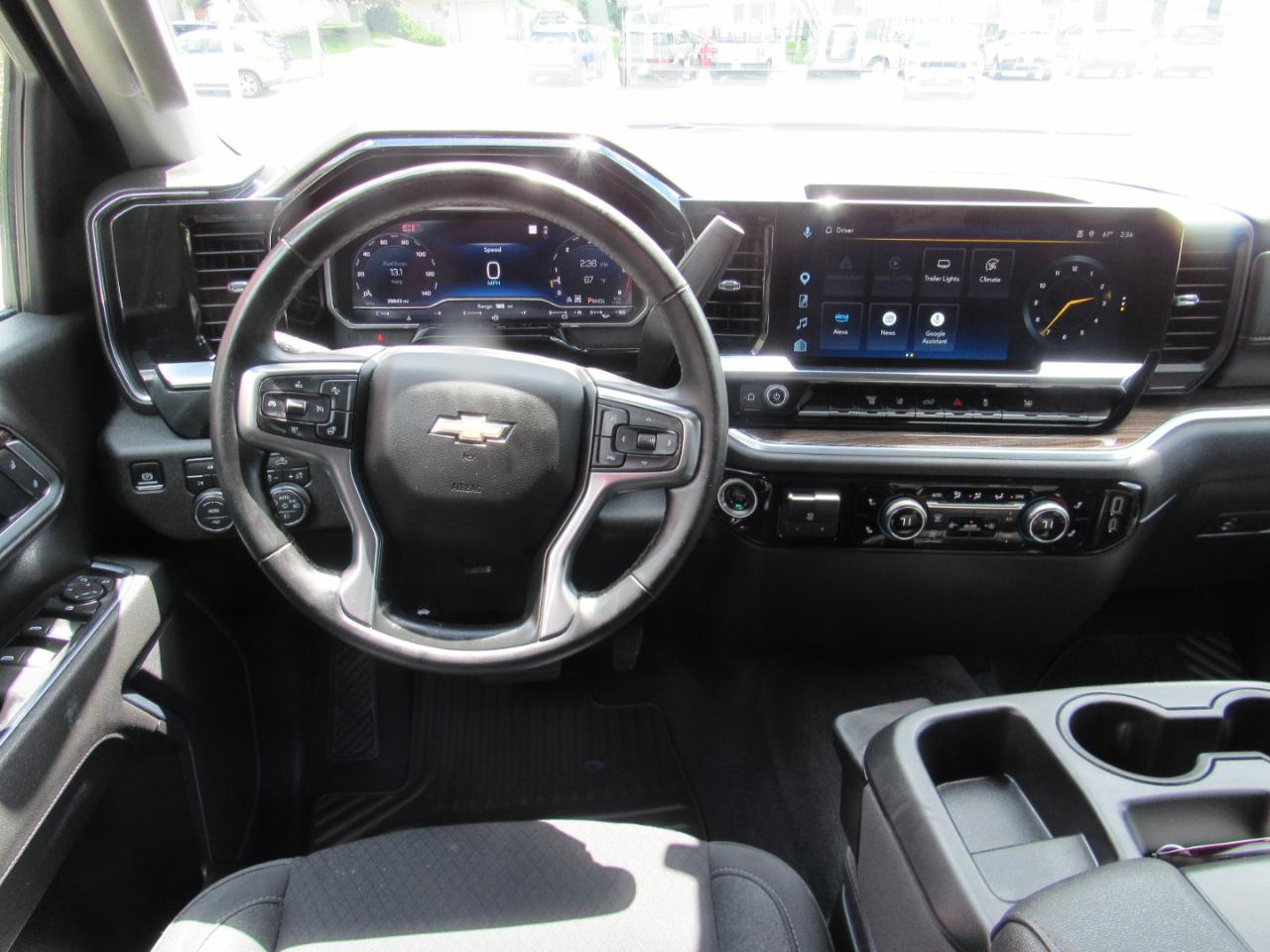 Chevrolet Silverado 2500HD LT Crew Cab 4WD 2025