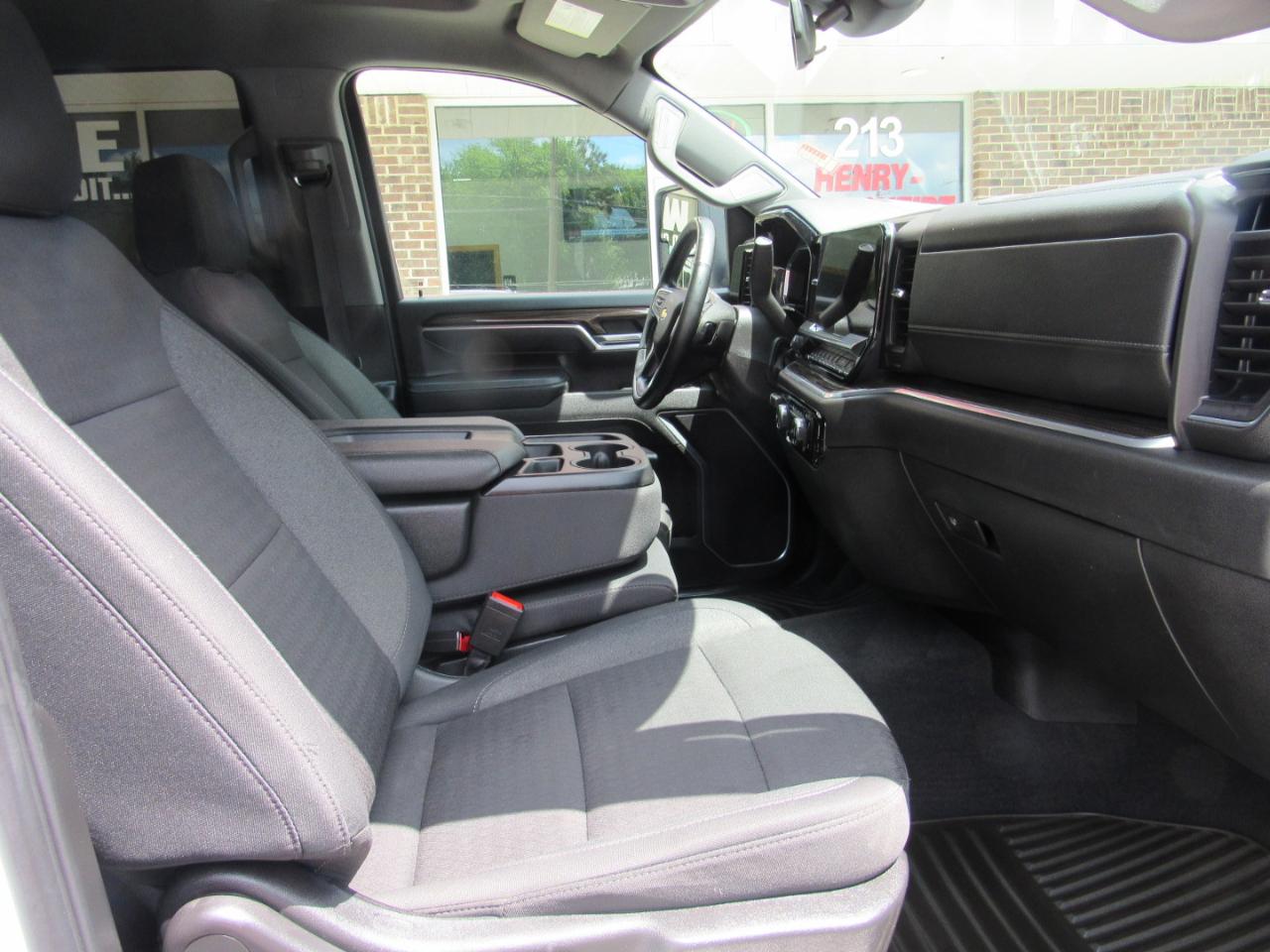 Chevrolet Silverado 2500HD LT Crew Cab 4WD 2025