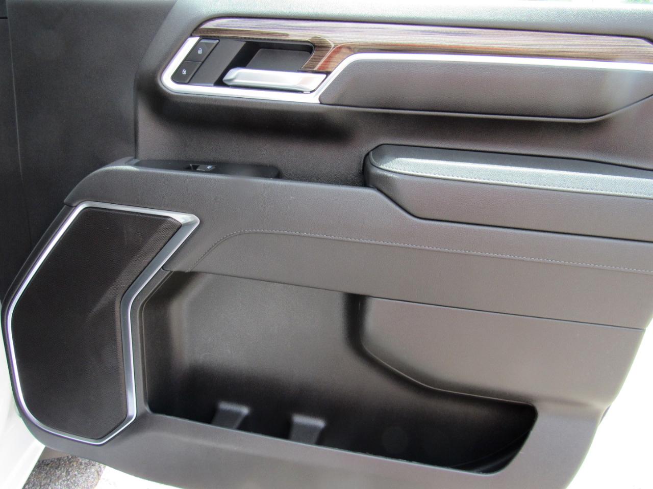 Chevrolet Silverado 2500HD LT Crew Cab 4WD 2025