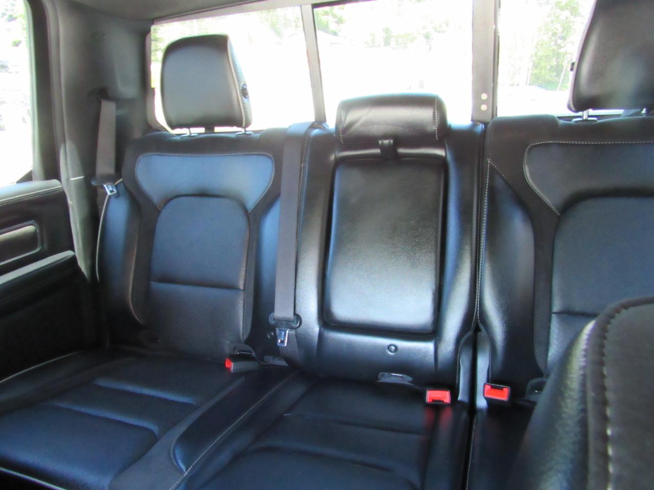 RAM 1500 Laramie Crew Cab 4WD 2023