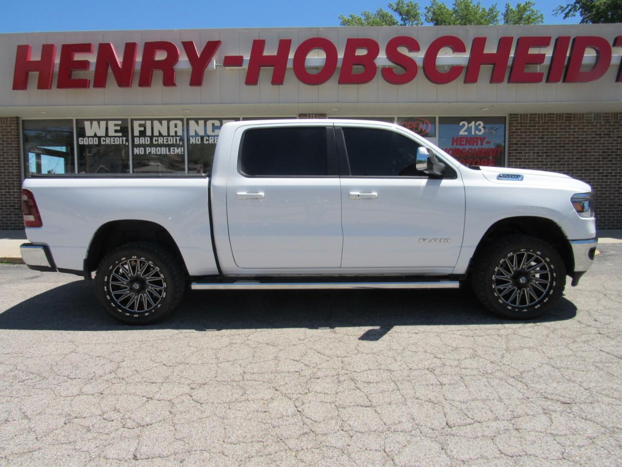 RAM 1500 Laramie Crew Cab 4WD 2023