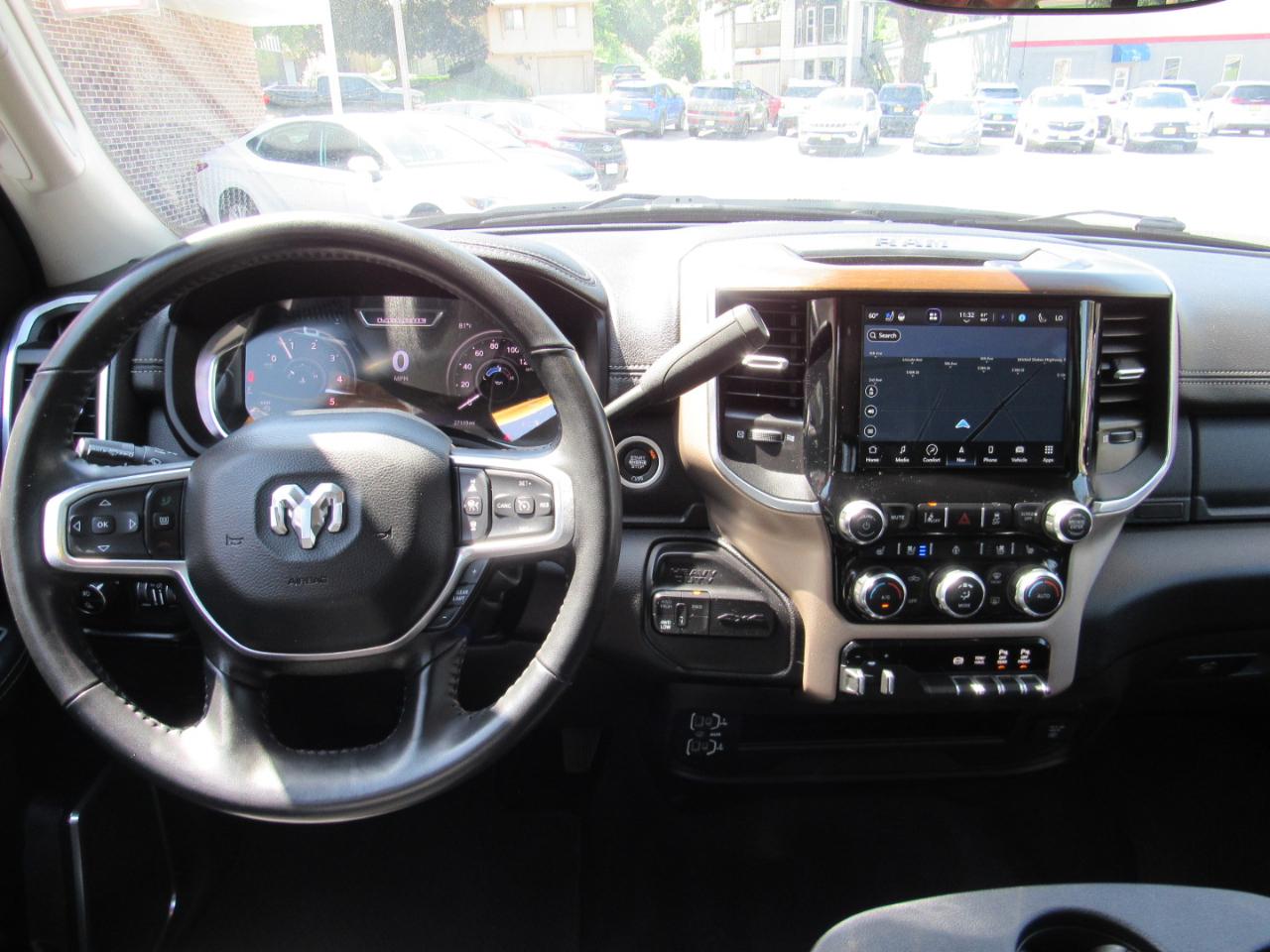 RAM 2500 Laramie Crew Cab 4WD 2024