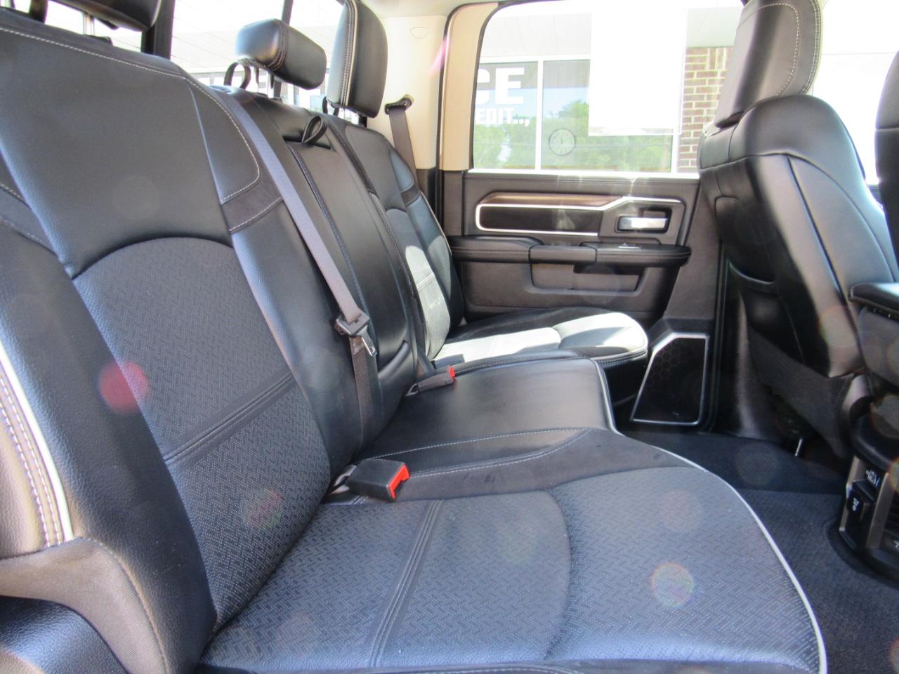 RAM 2500 Laramie Crew Cab 4WD 2024