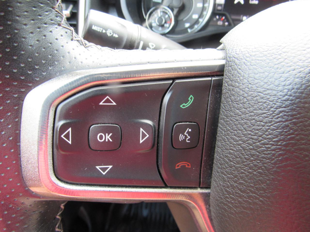 RAM 1500 Rebel Crew Cab 4WD 2021