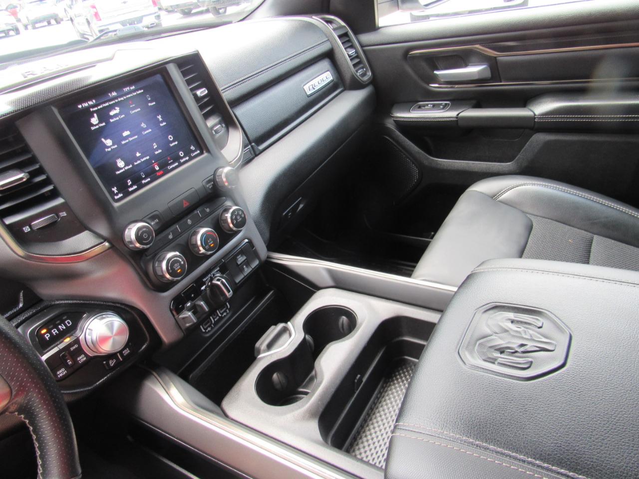 RAM 1500 Rebel Crew Cab 4WD 2021