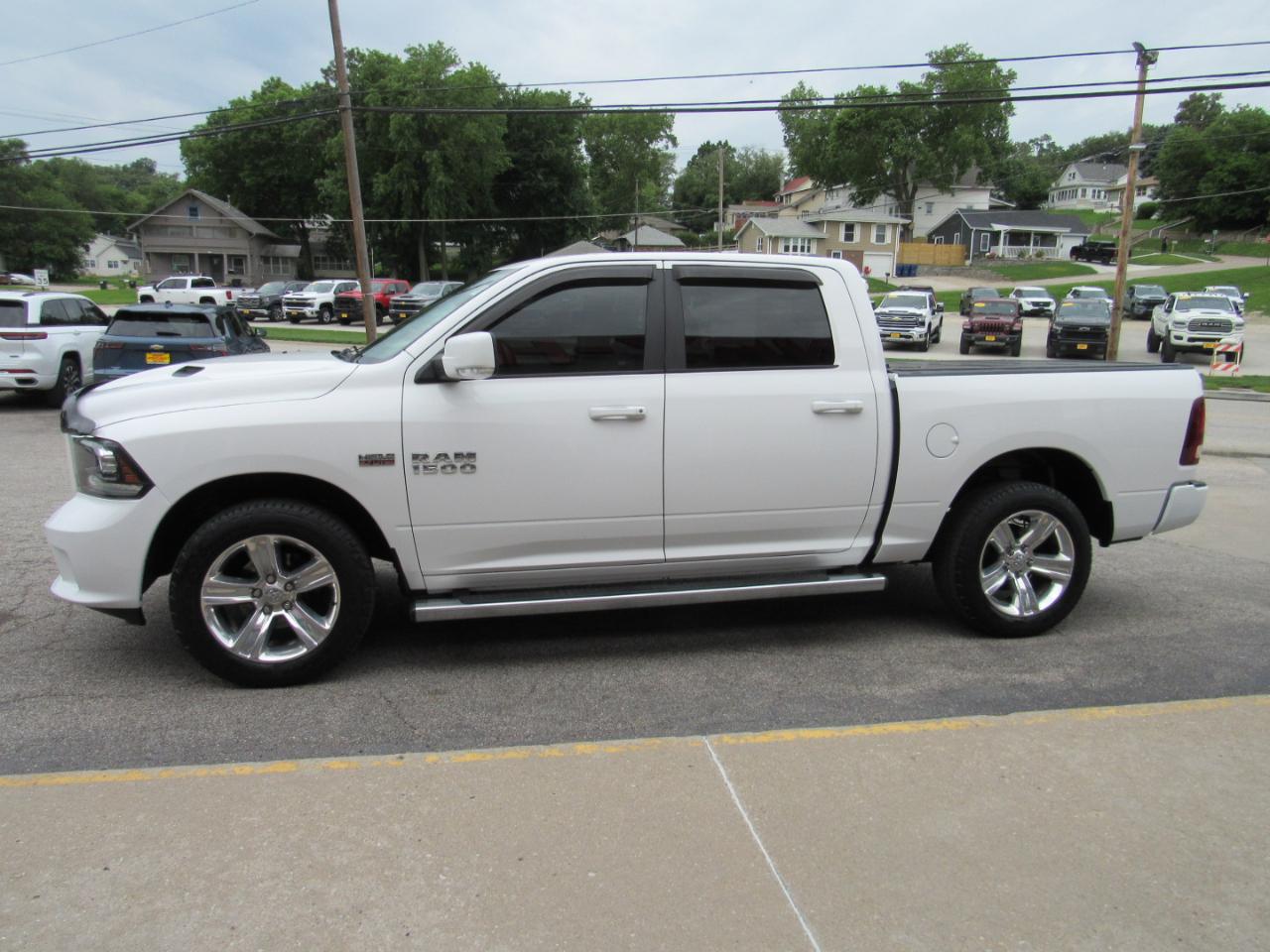 RAM 1500 Sport Crew Cab 4WD 2017
