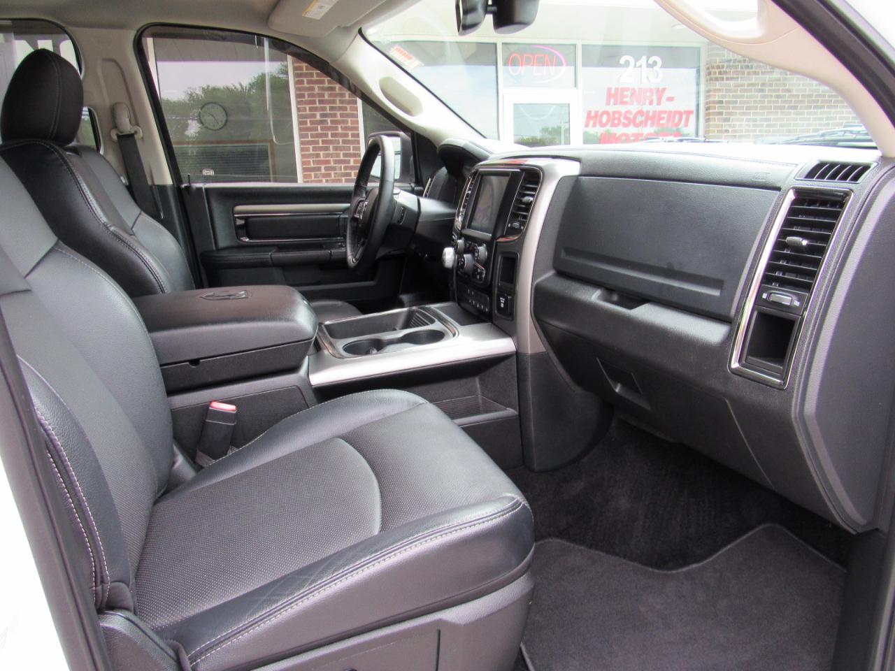 RAM 1500 Sport Crew Cab 4WD 2017