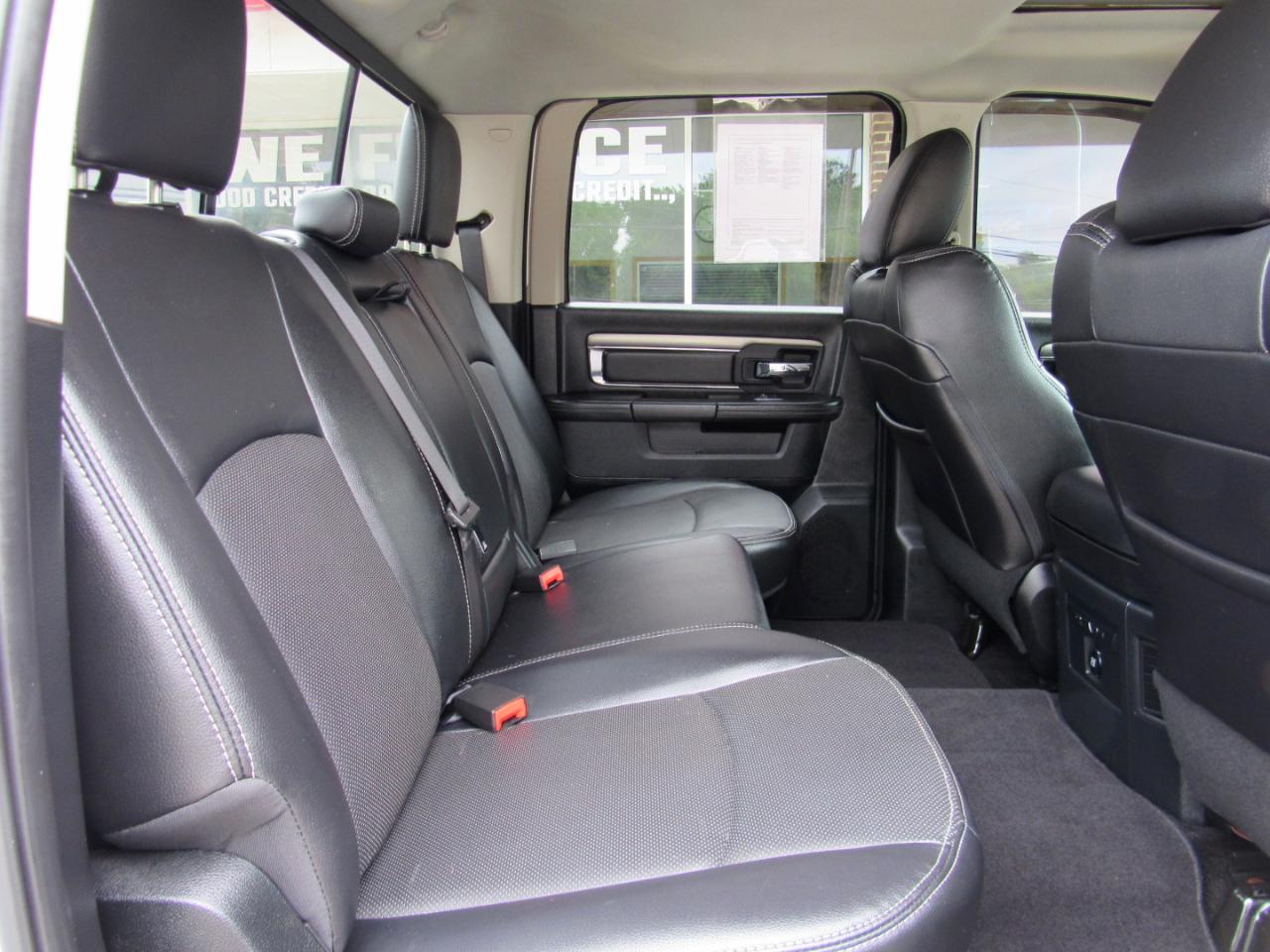 RAM 1500 Sport Crew Cab 4WD 2017