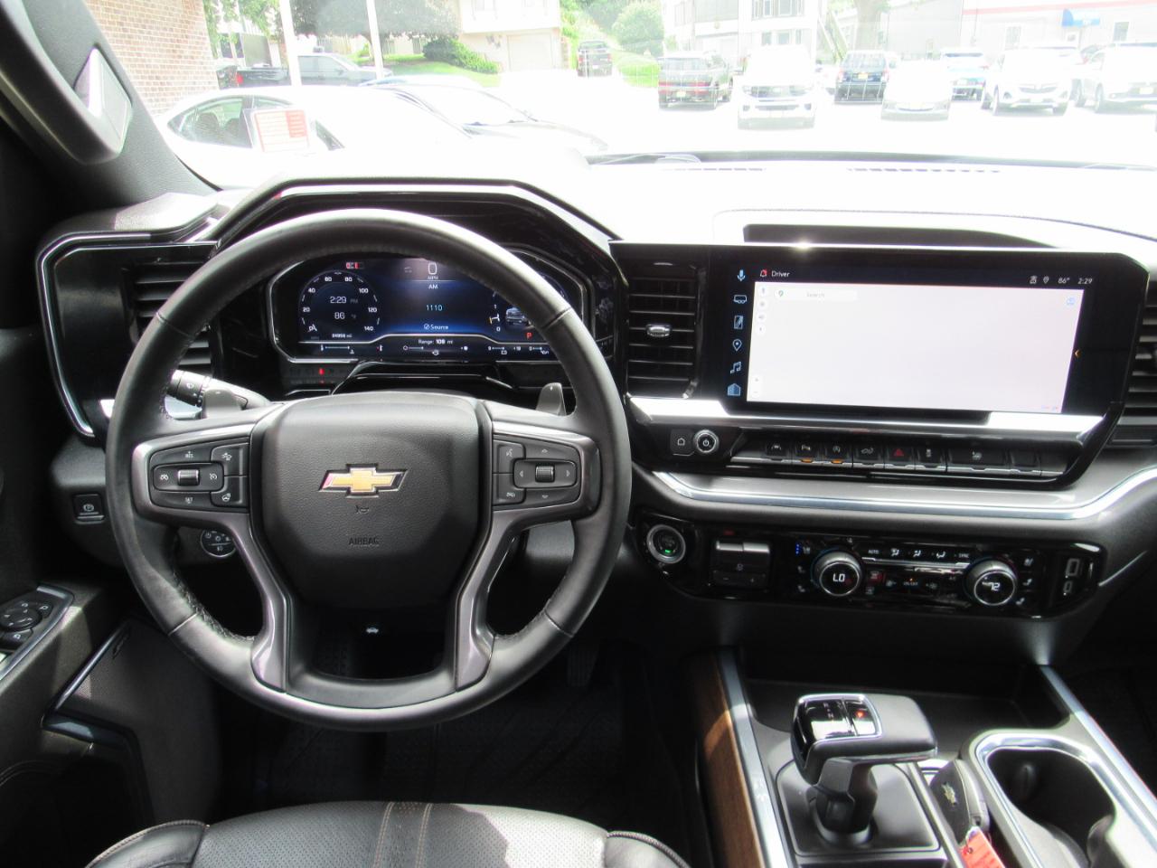 Chevrolet Silverado 1500 High Country Crew Cab 4WD 2024