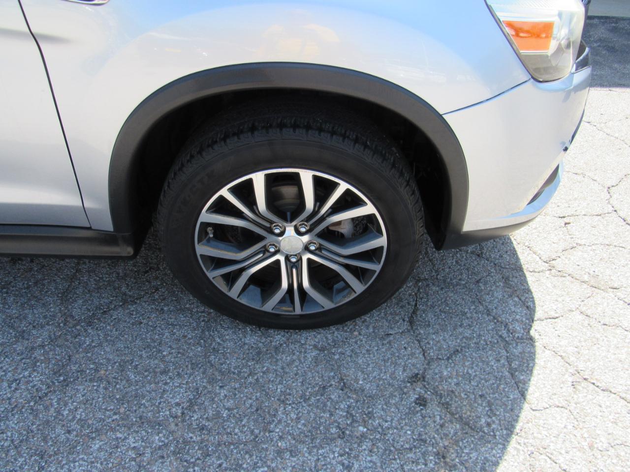 Mitsubishi Outlander Sport ES AWC 2016