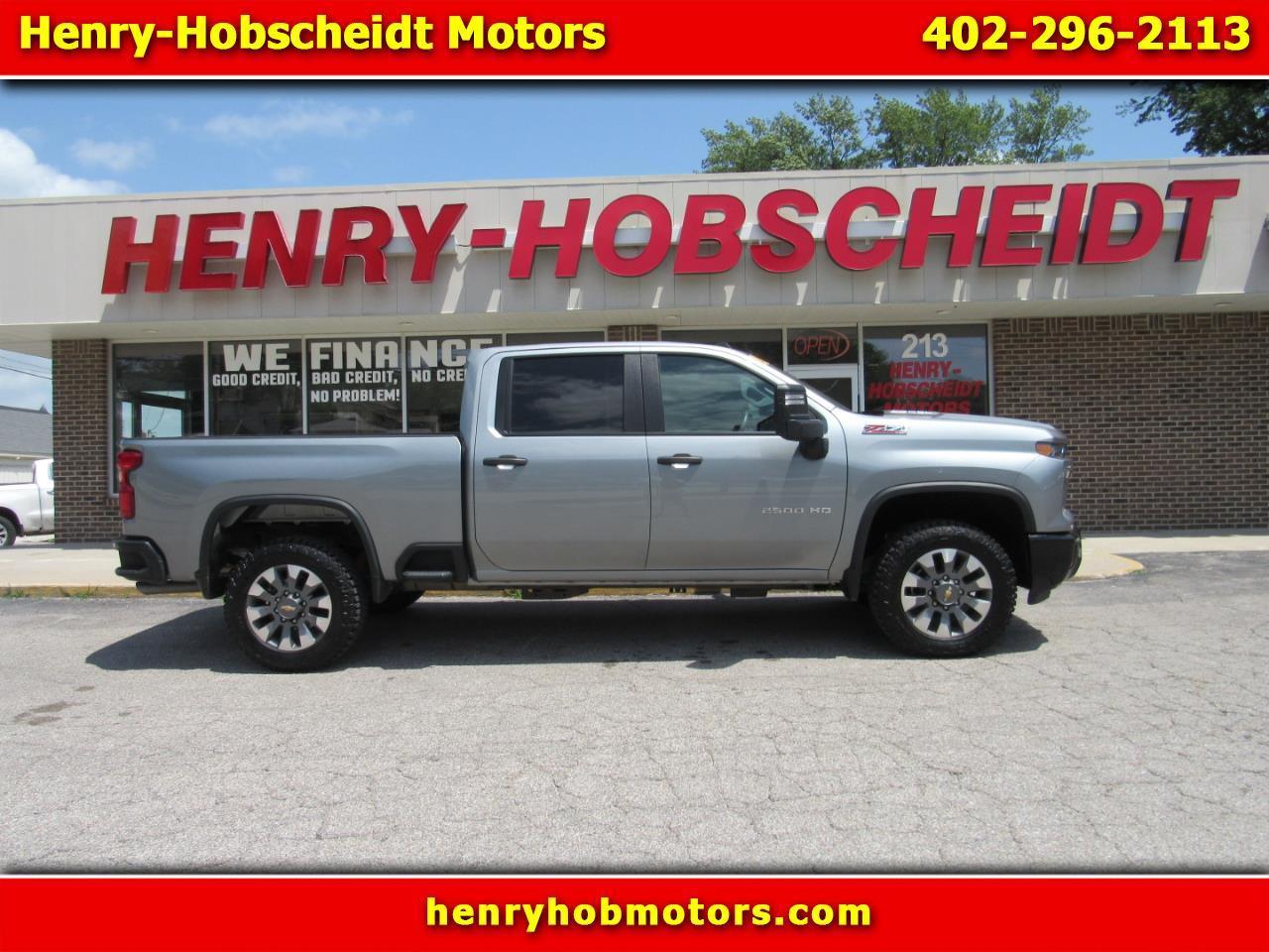 2025 Chevrolet Silverado 2500HD Custom Crew Cab 4WD
