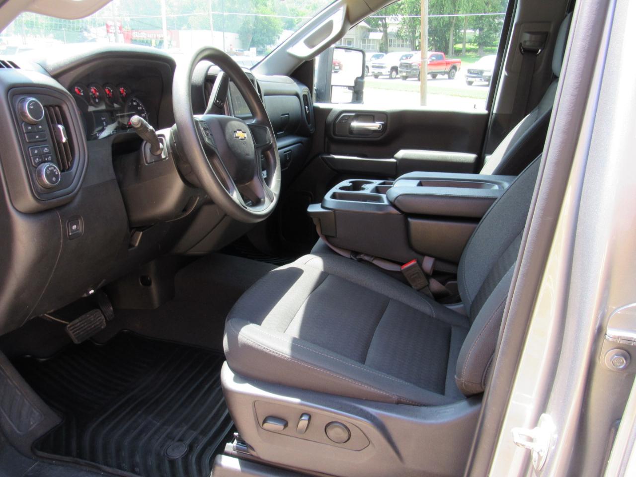 Chevrolet Silverado 2500HD  2025