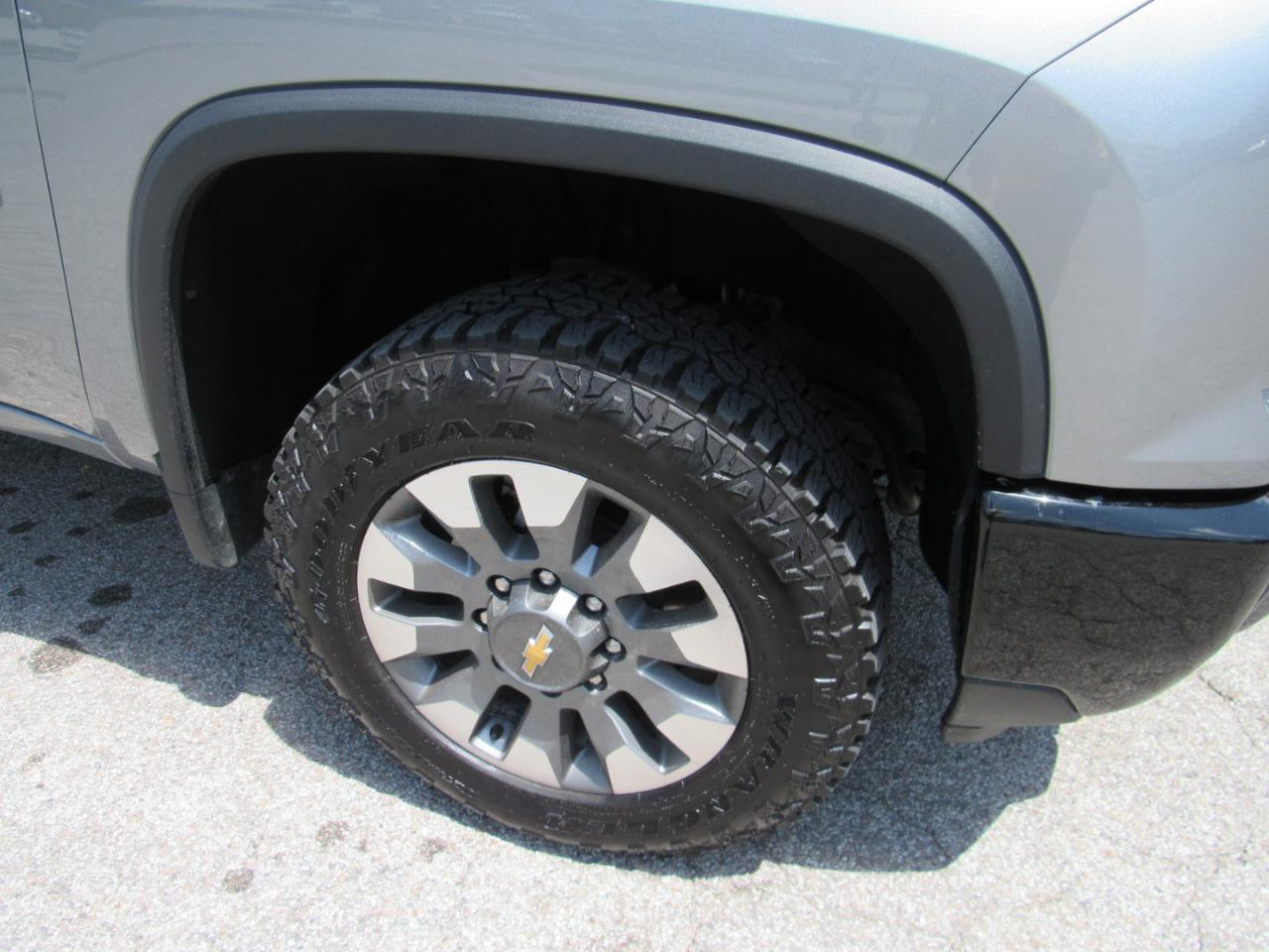 Chevrolet Silverado 2500HD  2025