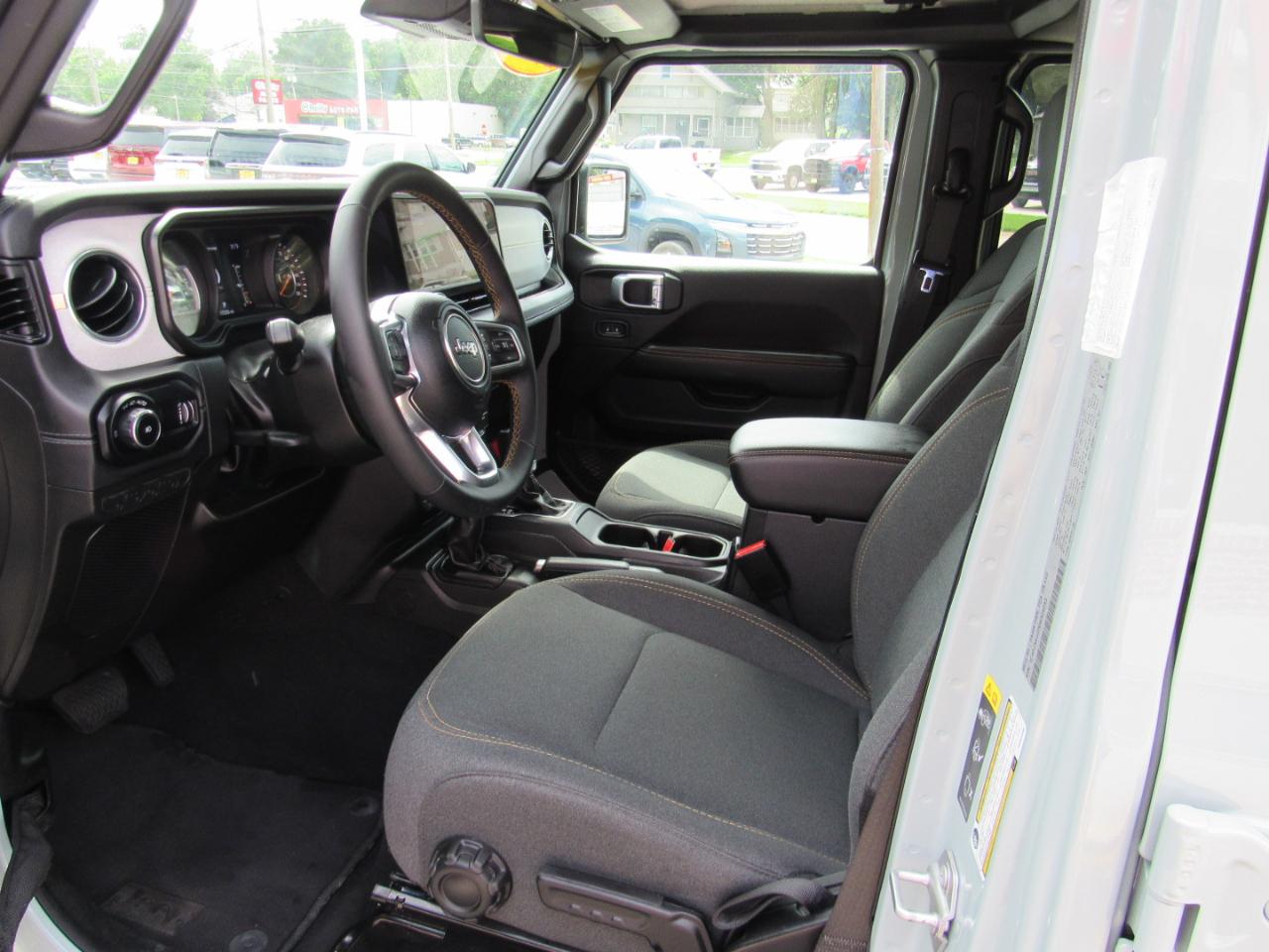 Jeep Wrangler Sahara 4 Door 4x4 2024