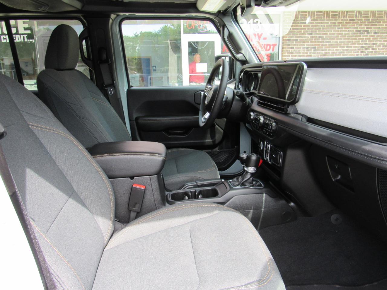 Jeep Wrangler Sahara 4 Door 4x4 2024