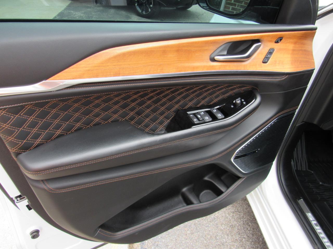 Jeep Grand Cherokee L Summit Reserve 4x4 2023