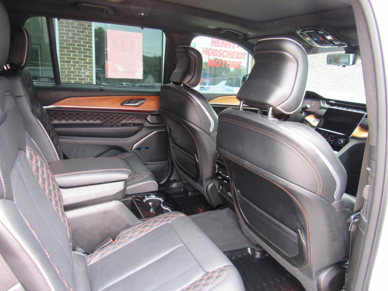 Jeep Grand Cherokee L Summit Reserve 4x4 2023