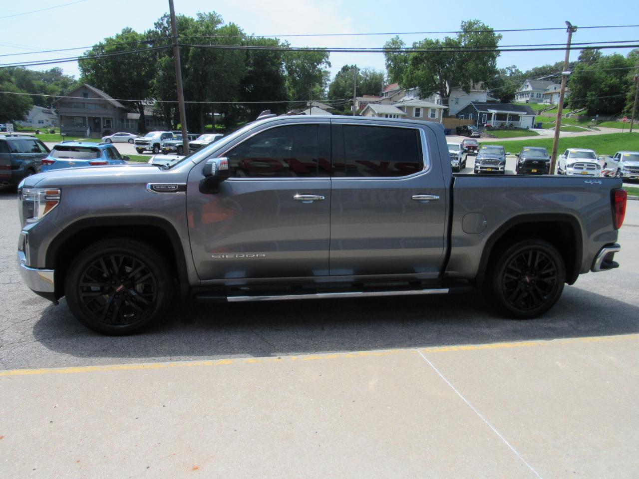 GMC Sierra 1500 SLT Crew Cab 4WD 2021