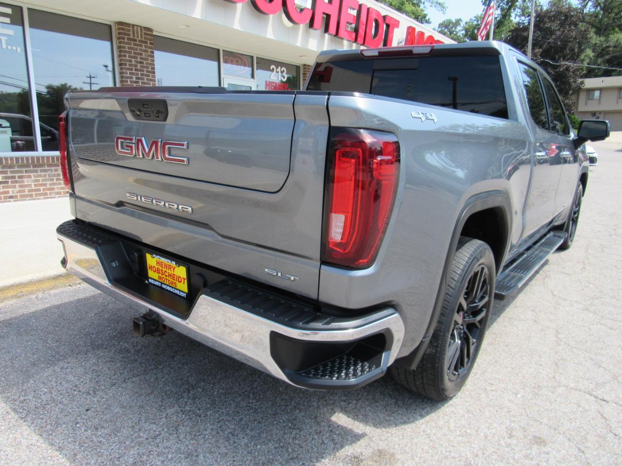GMC Sierra 1500 SLT Crew Cab 4WD 2021