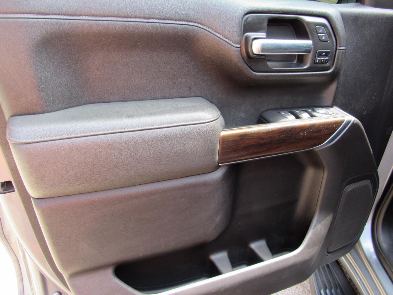 GMC Sierra 1500 SLT Crew Cab 4WD 2021