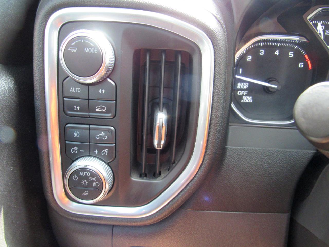 GMC Sierra 1500 SLT Crew Cab 4WD 2021
