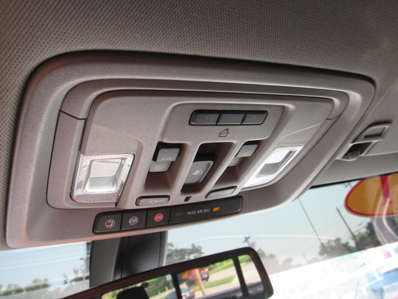 GMC Sierra 1500 SLT Crew Cab 4WD 2021