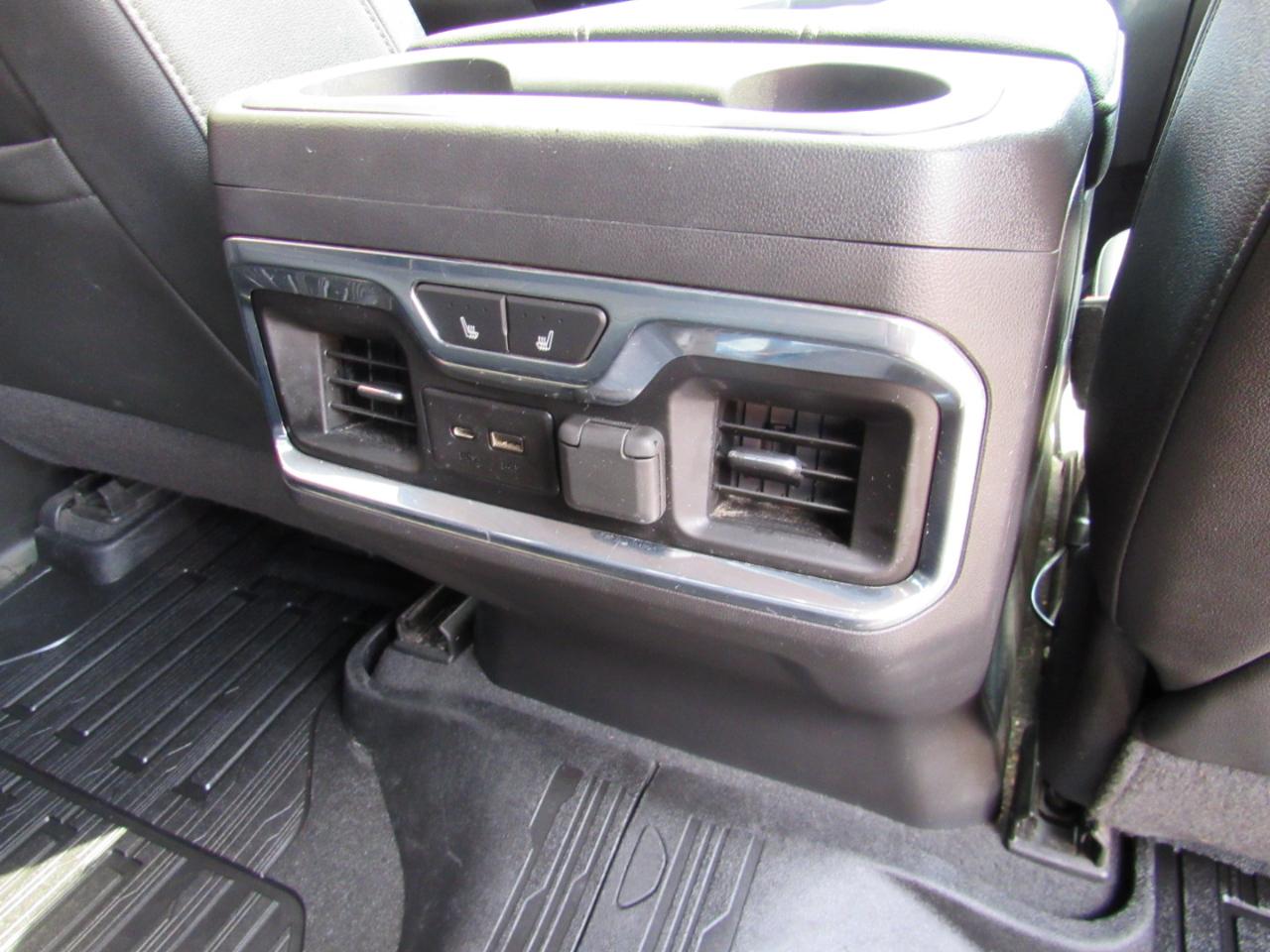 GMC Sierra 1500 SLT Crew Cab 4WD 2021