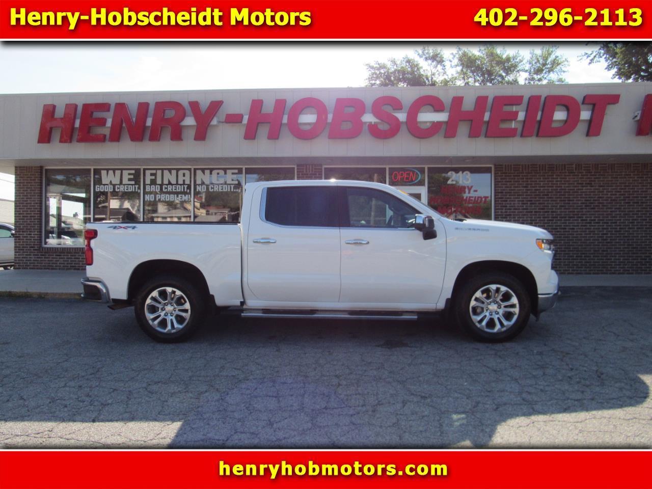 2023 Chevrolet Silverado 1500 LTZ Crew Cab 4WD