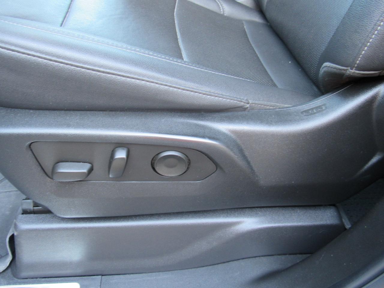 Chevrolet Silverado 1500 LTZ Crew Cab 4WD 2023
